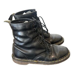 Dr. Martens Vintage 1460 Made In England Boots Black Leather Size 6